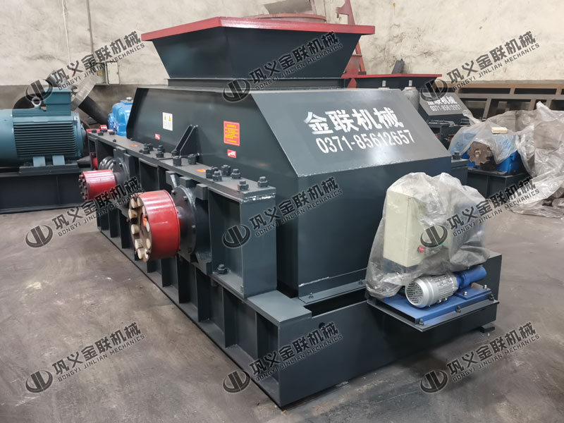 時產(chǎn)30噸對輥破碎機有哪些結(jié)構(gòu)，有哪些型號？