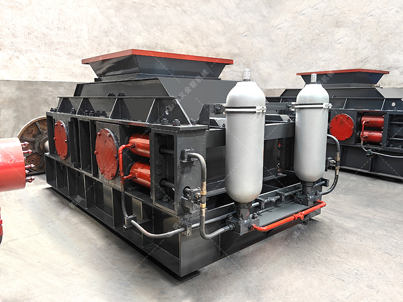 青石對輥破碎機(jī)：為何在礦山開采中備受青睞？