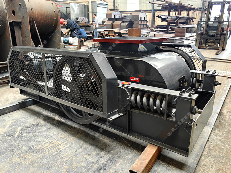 雙齒輥破碎機(jī)的齒輥設(shè)計(jì)有何特別之處，為何能提升破碎效率？