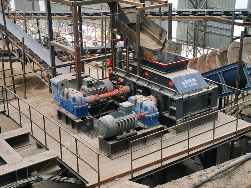 機制砂品質(zhì)參差不齊？液壓對輥制砂機如何實現(xiàn)高品質(zhì)細砂生產(chǎn)？