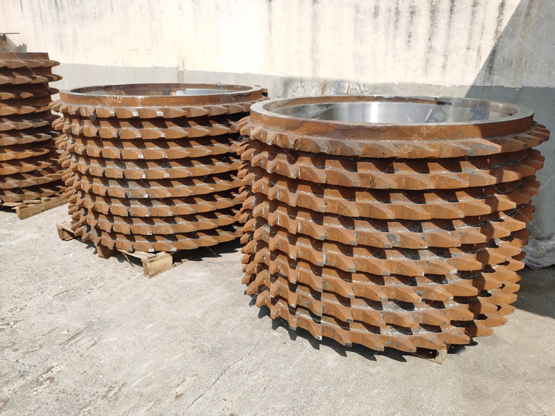 建筑垃圾資源化率要達(dá)60%，雙齒輥破碎機(jī)是不是必要選項(xiàng)？