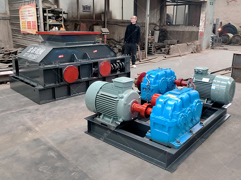 傳統(tǒng)破碎機(jī)處理廢渣總 “水土不服”？為何雙齒輥機(jī)型能輕松勝任？