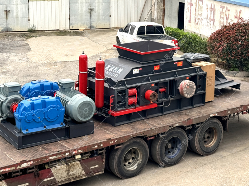 實地考察看什么？這 3 個細(xì)節(jié)暴露液壓對輥制砂機(jī)真實做工